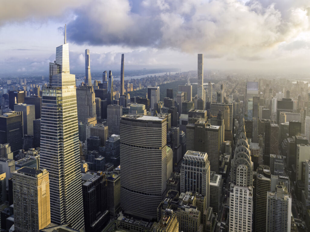 DRC Savills enters US commercial real estate debt market