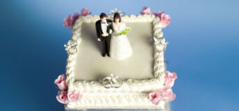 Figures on a wedding cake